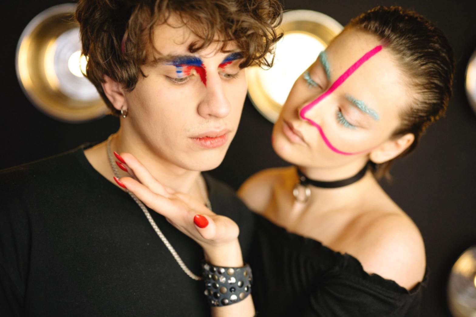 Professional beauty styling session in progress